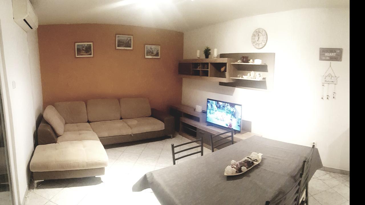 Apartman 4 Kilometar To City Centar Split Luaran gambar