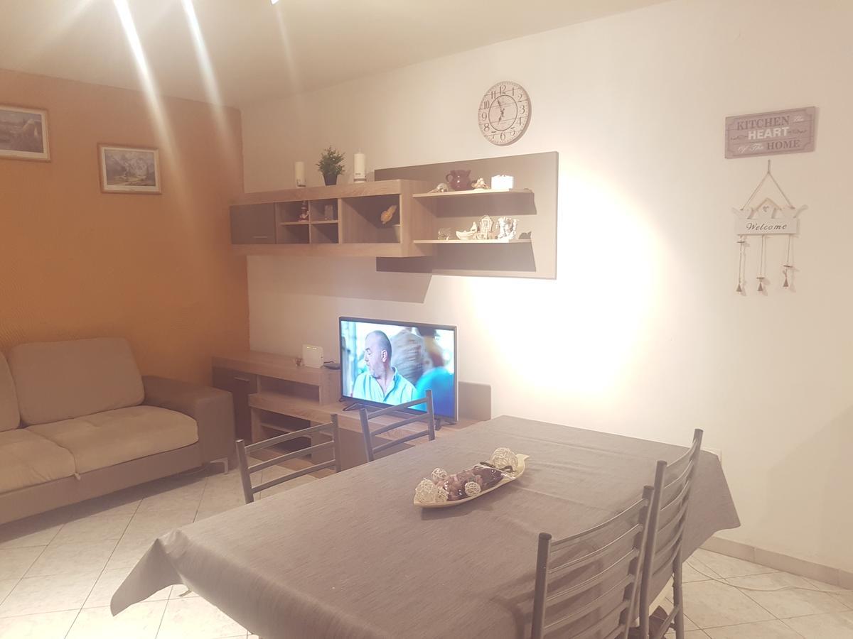 Apartman 4 Kilometar To City Centar Split Luaran gambar